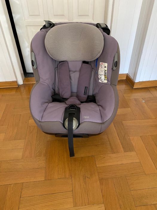 Maxi-Cosi, model Opal.