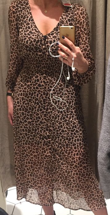 Stradivarius sukienka długa w centki M