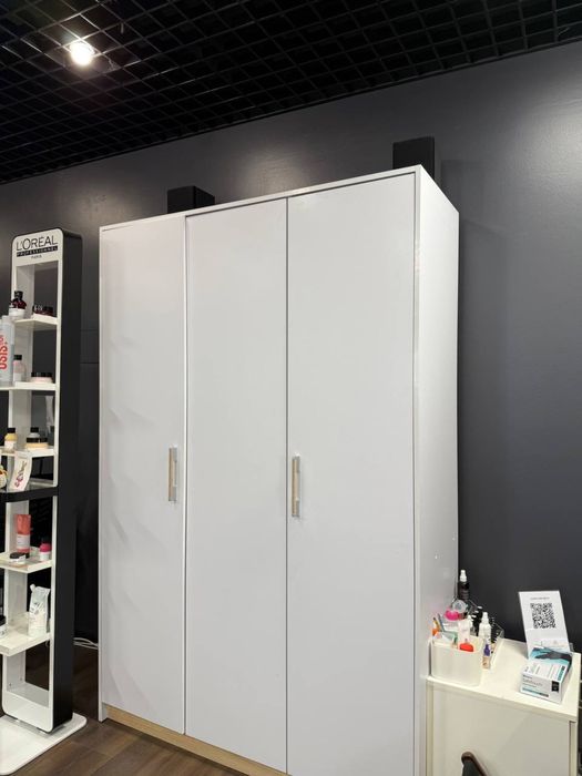 Оренда кабінету салон краси Поділ