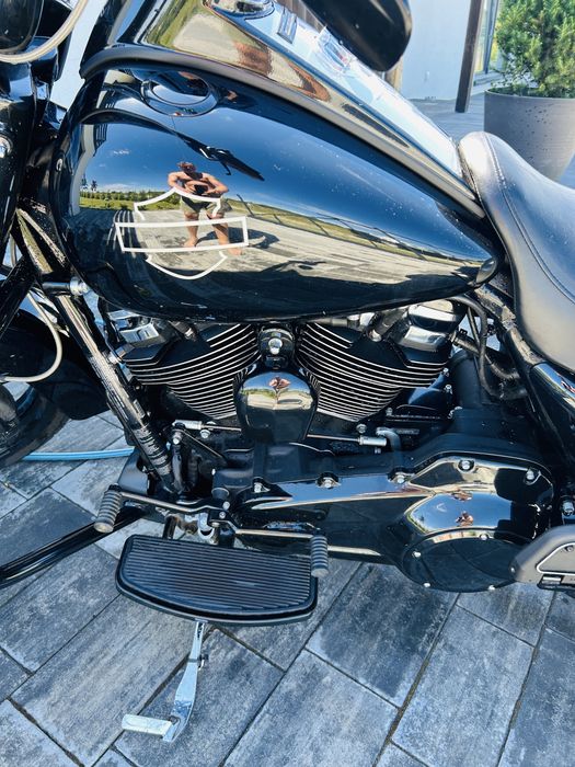 Harley Davidson Road King 2018 rok z VAT
