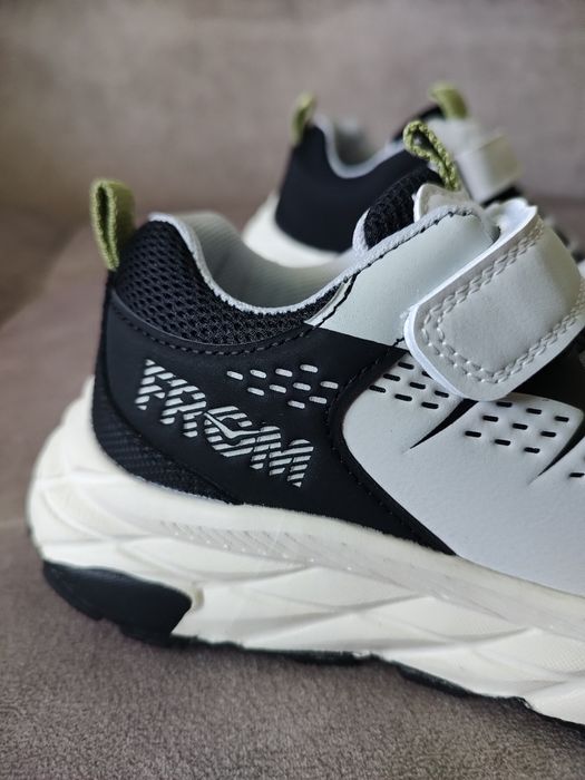 Кросівки для хлопчиків, р. 32-37