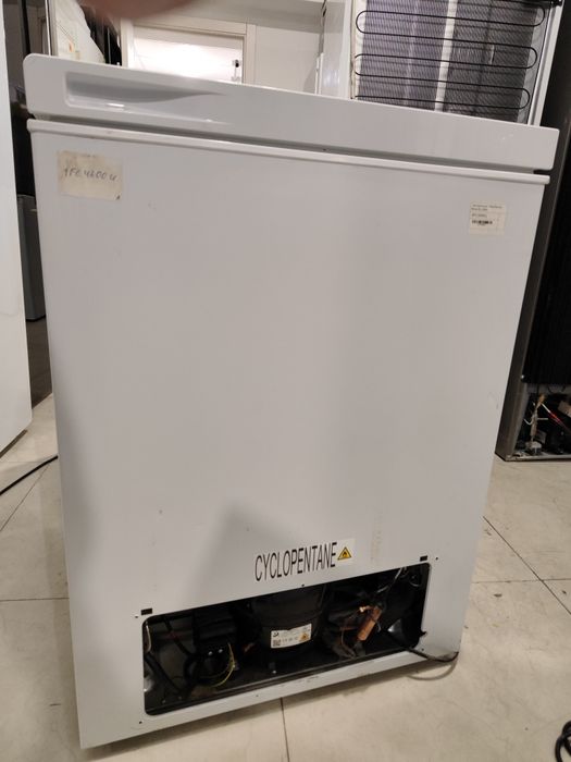 Морозильна скриня hisense з Європи