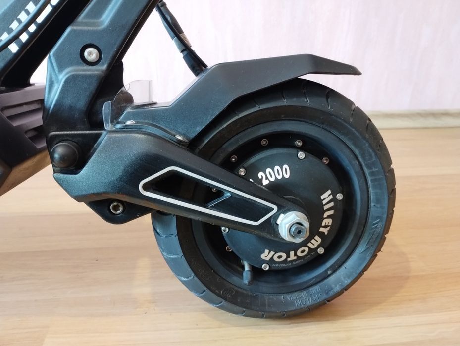 Електросамокат Hiley Tiger 10 GT 60V 23Ah  Два мотори по 1.4 kW