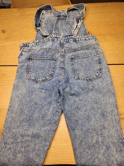 Ogrodniczki jeansowe