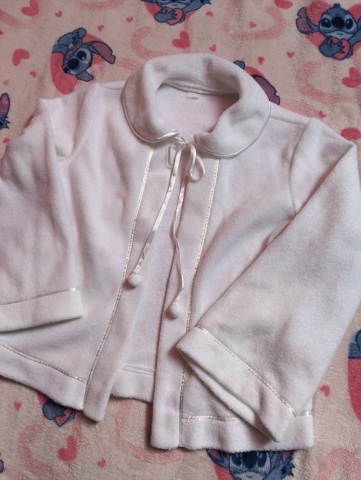 Bolerko narzutka komunijna 134 -146 biała stan bdb