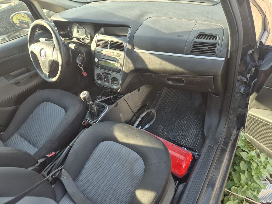 Fiat Linea 1.4 2008r na części