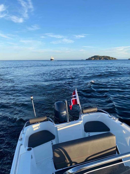 Łódź HydroMarin 5020