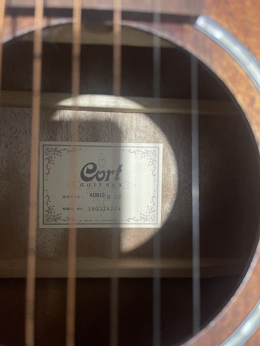 Акустична гітара CORT AD810M (Open Pore)