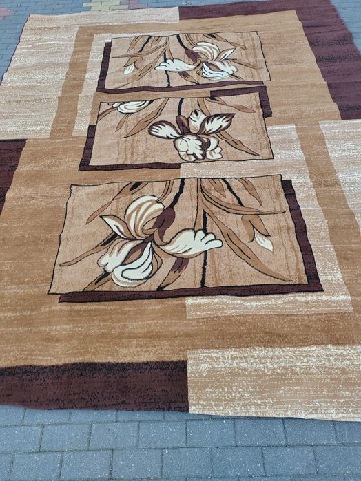 Sprzedam dywan 300 x400