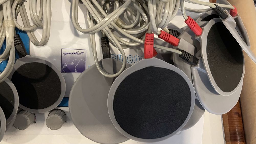 Maquina de electro estimulação