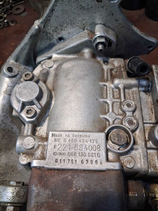 ТНВД BOSCH 068130081C, 0460494179