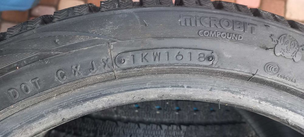 Шини Toyo Observe GSi 5 245/40 R18 97Q