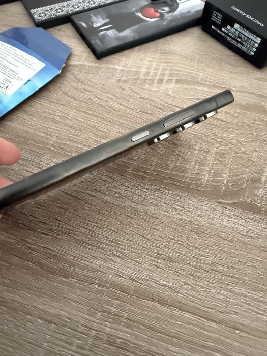 Samsung S24 ultra 12/256 preto