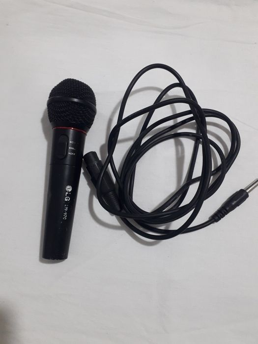 Продам мікрофон LG
