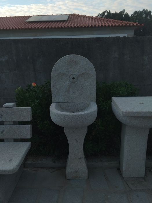 Fonte em granito