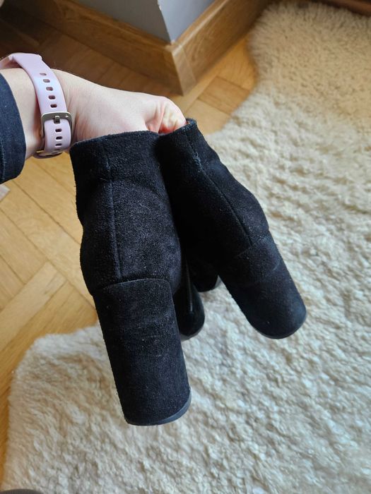 Botki Ryłko Estima 37 38 czarne zamszowe skórzane