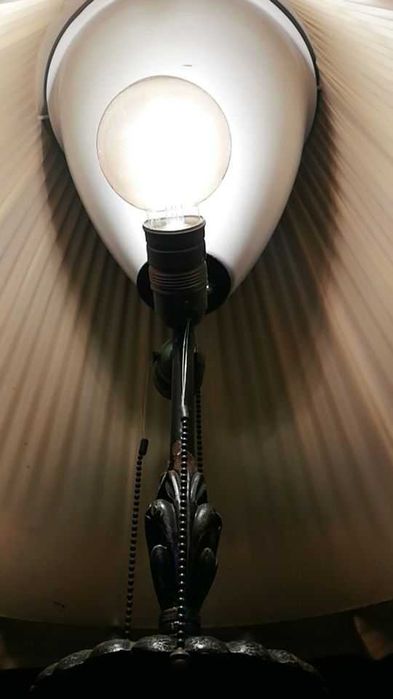 Lâmpada LED E27 Regulável Filamento Gold Globo G80 4W