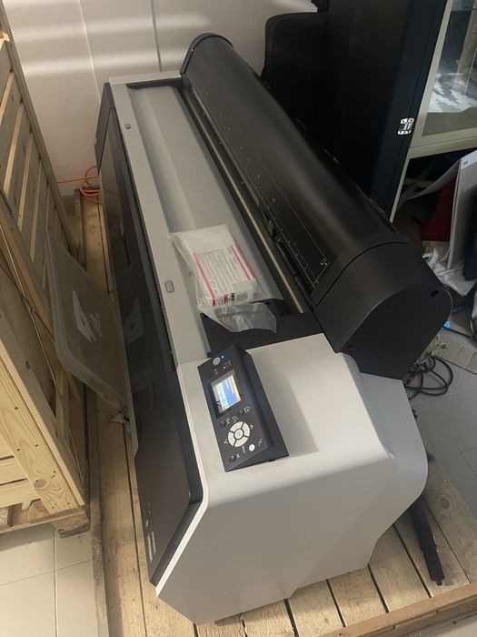 EPSON SureColor P9000