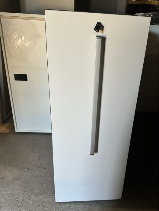 Szafka biurowa cargo - poleasingowe używane meble biurowe