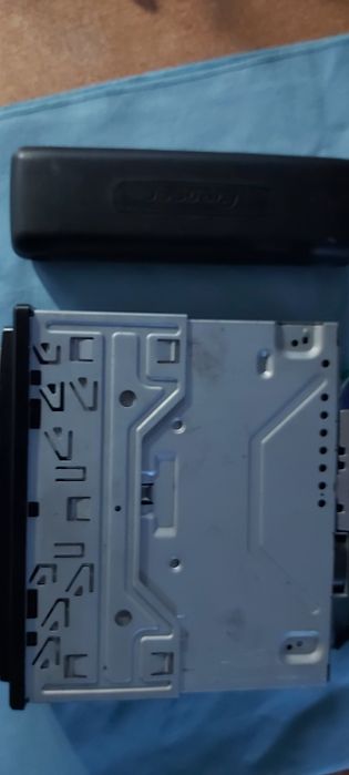 Pioneer MVH-1400 UB radio samochodowe USB + gratis