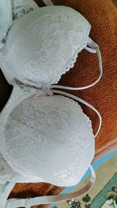 Biustonosz 80b/c