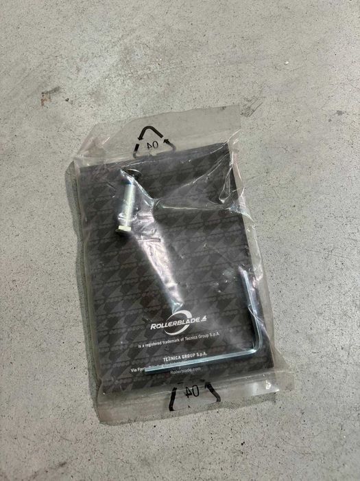 Patins em linha tamanho 45