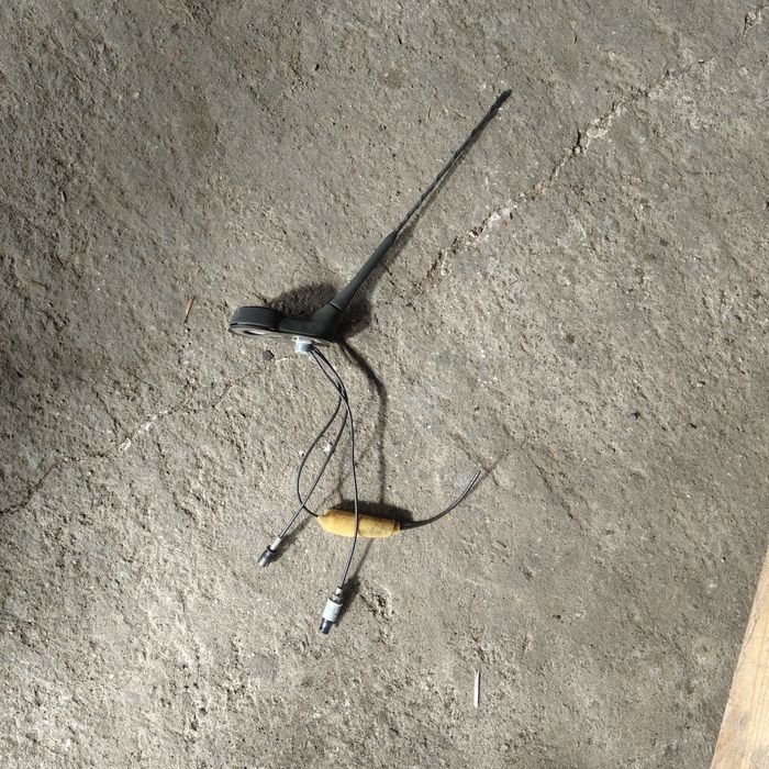Antena gps Passat B5 FL