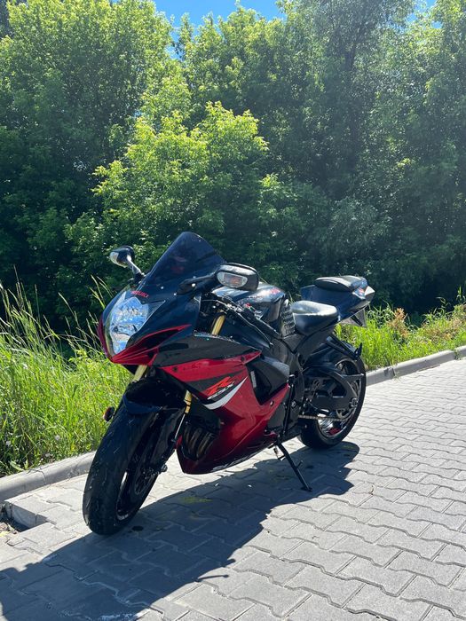 Suzuki GSXR 750