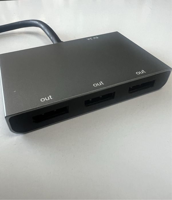 DisplayPort - на 3 DisplayPort hub сплитер перехiдник