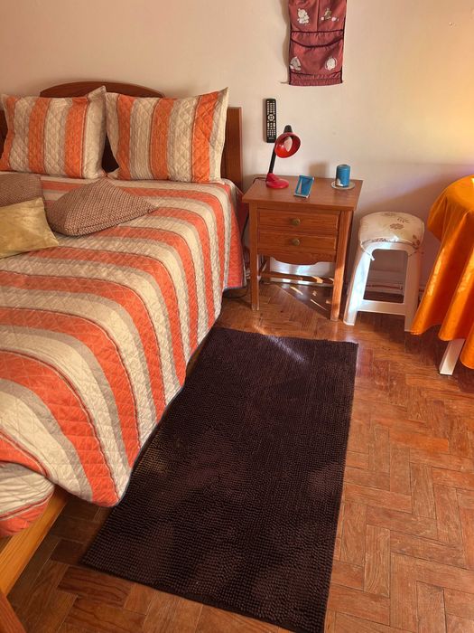 Quarto para arrendar