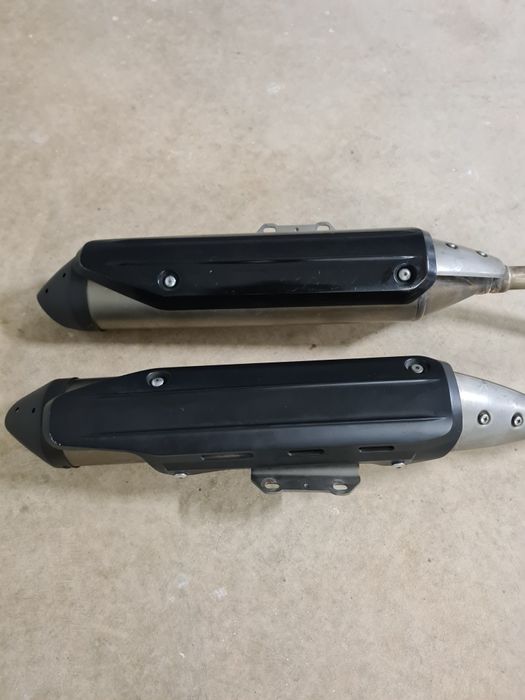 Escapes originais XT660