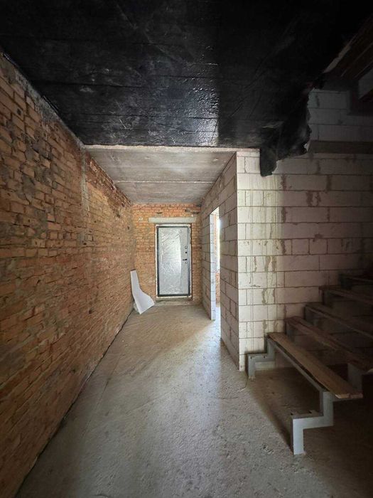 Танхаус у П'ятничанах, біля лісу!