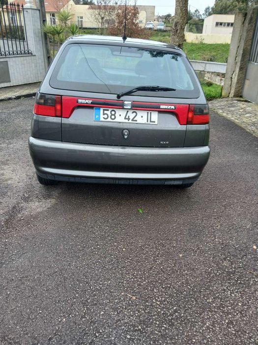 SEAT Ibiza sxe em muito bom estado