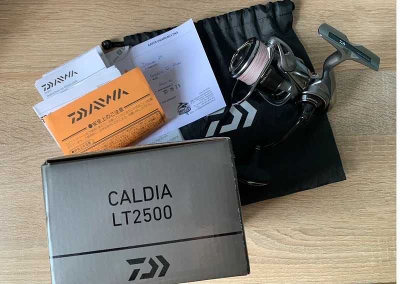 Zestaw – wędka Daiwa Caldia Sensor 902MLFS + kołowrotek Daiwa Caldia LT 2500 + akcesoria