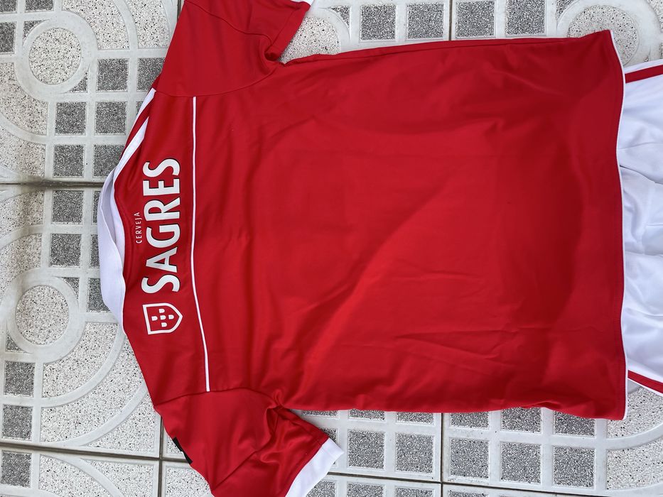 Equipamento SL Benfica 2010/2011