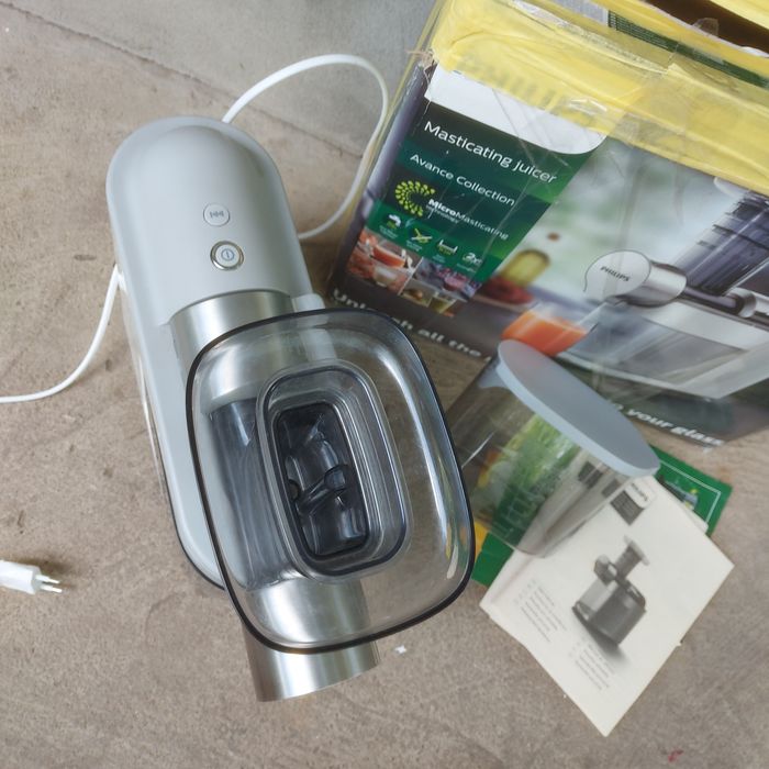 Соковижималка шнекова philips філіпс
