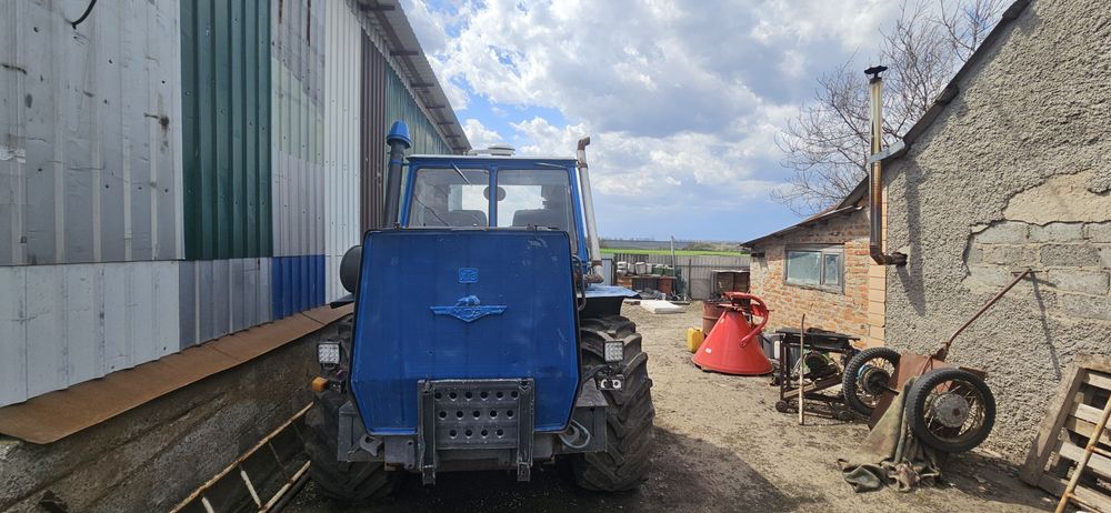 Продам Трактор Т-150