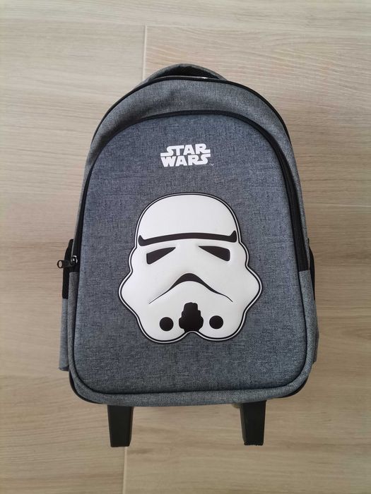 Рюкзак на колесах