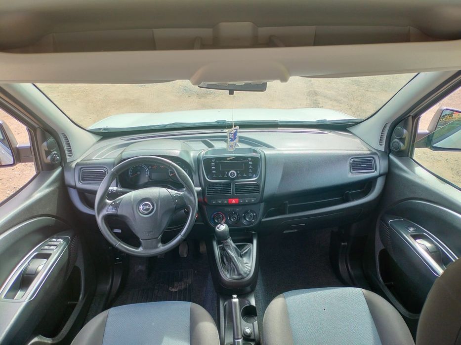 OPEL COMBO 1.6 DIESEL 105 KM z 2013!! 6 BIEGÓW!! TEMPOMAT!!! NISKI Udokumentowany Przebieg 176 TYŚ!!!