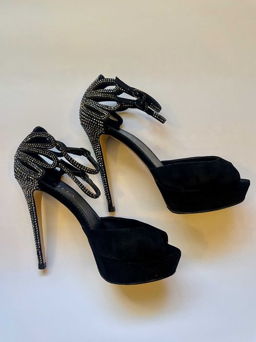 Жіночі замшеві босоніжки в стразах Італія Le Silla р.39