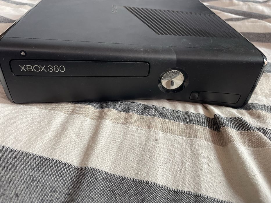 XBox 360 + comando + Kinect