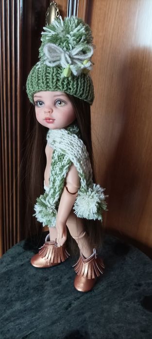 Одежда и обувь для кукол