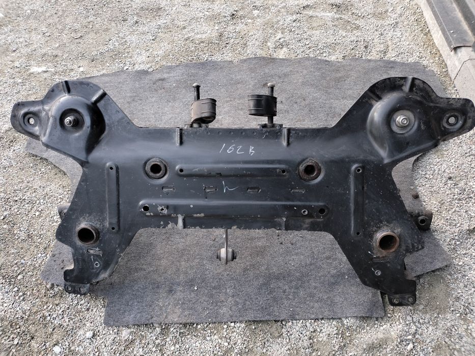 Підрамник LADA Vesta