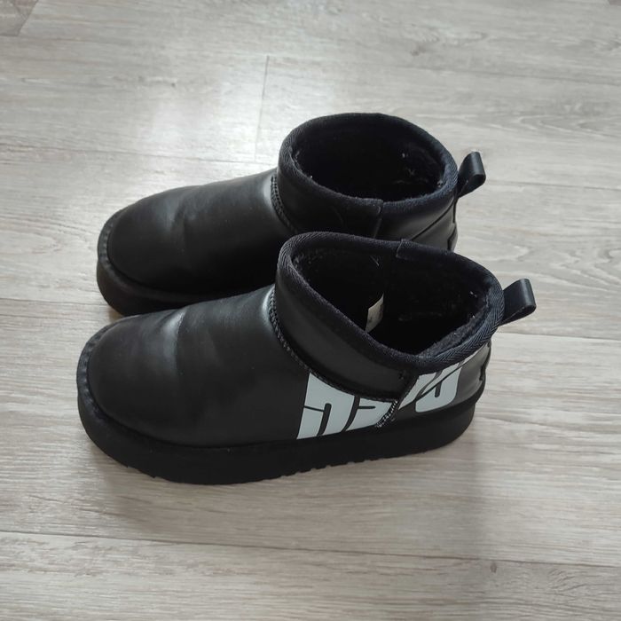 Зимові черевики шкіряні