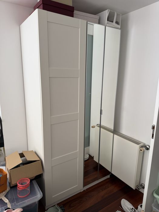 Roupeiro IKEA PAX 150x60x236 com espelhos e gavetas