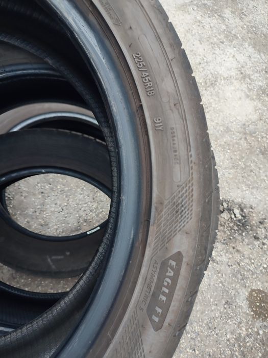 Komplet opon Good Year Eagle F1 225/45/18 91Y