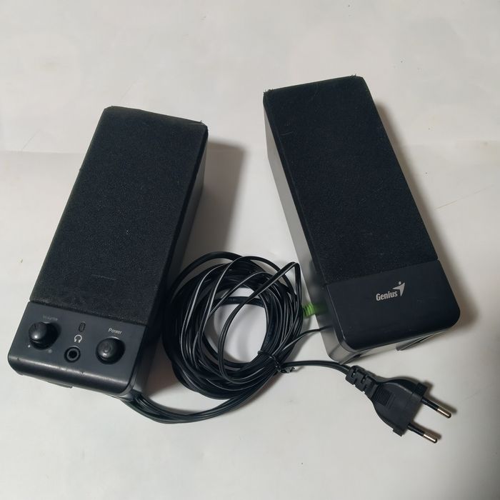 Colunas para PC / Portátil (HP, Logitech e Genius)
