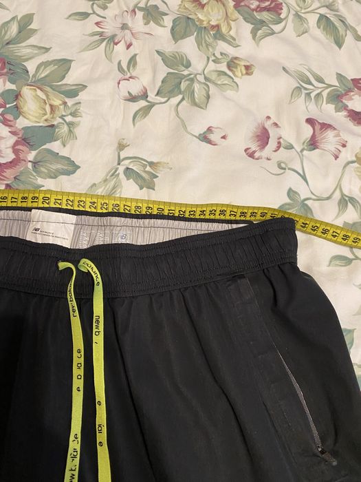 Спортивні штани New Balance Essentials Performance Pant , L розмір