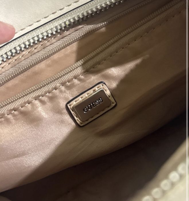 Mala GUESS bege com castanho