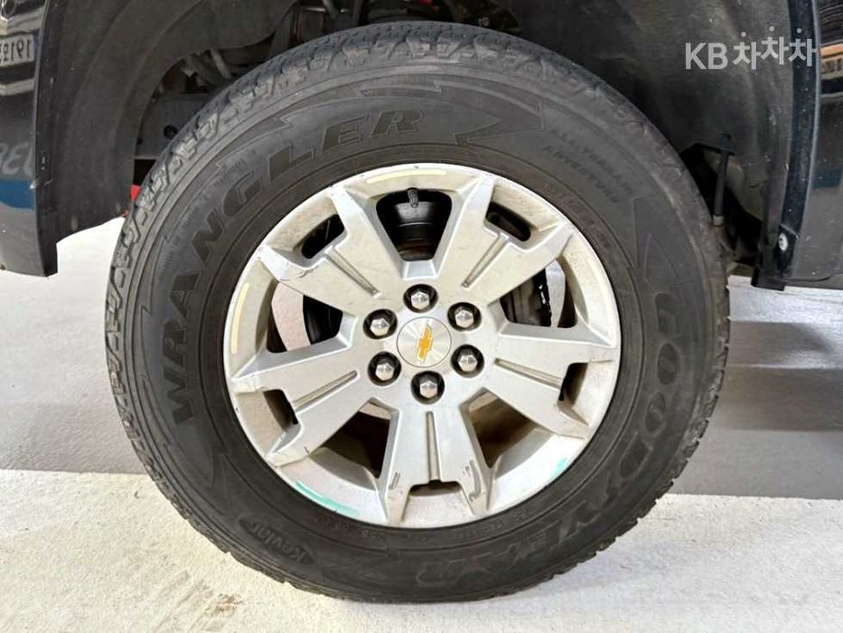 Продам пікап 2020 Chevrolet Colorado 3.6L V6 4WD Extreme-X
